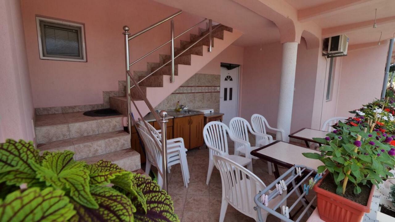 Familien Apartment Zeno أولتْسي المظهر الخارجي الصورة
